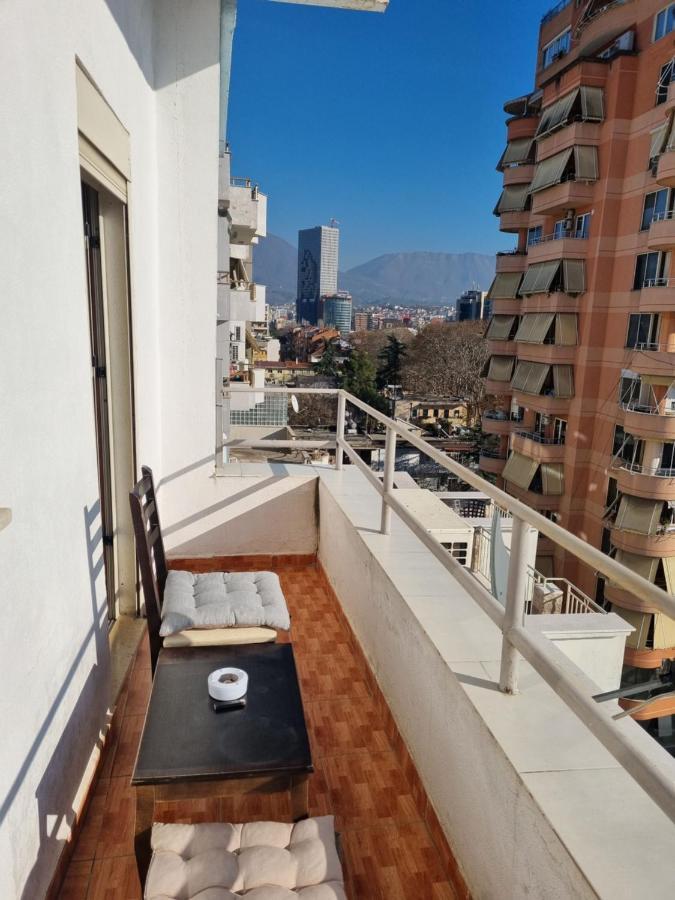 Sky Apartament. Bllok District Tirana Bagian luar foto