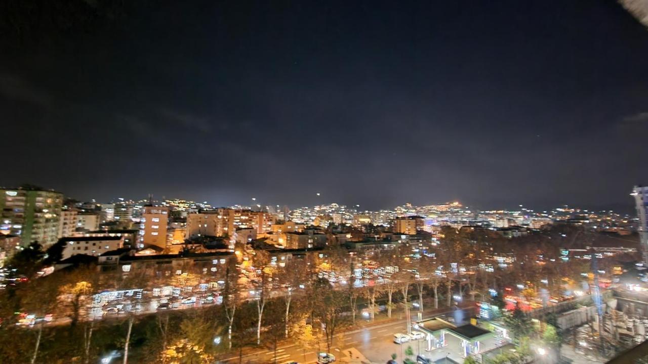 Sky Apartament. Bllok District Tirana Bagian luar foto
